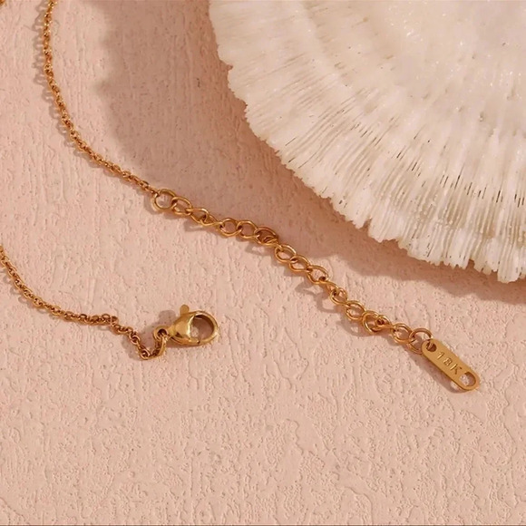 Starfish Seashel Pearl 18KGold Plated Stainless Steel Waterproof Necklace - Picture 6 of 17